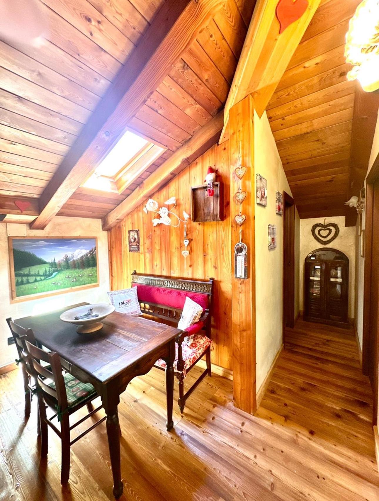 La Maison De Julie Pré-Saint-Didier Екстериор снимка